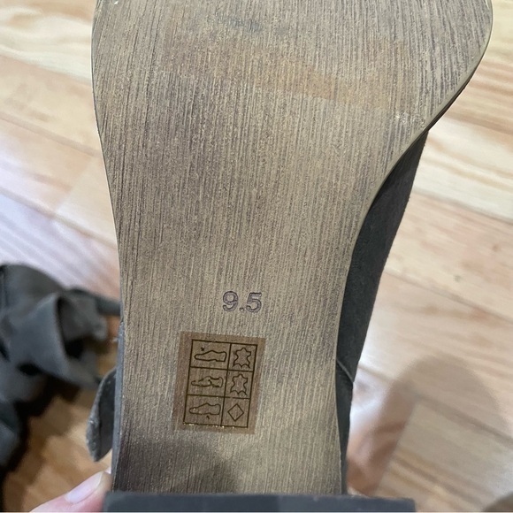 Jeffrey Campbell Ibiza Brown Gray Suede Leather France Wrap Strap Boots EUC 9.5 - Picture 9 of 11